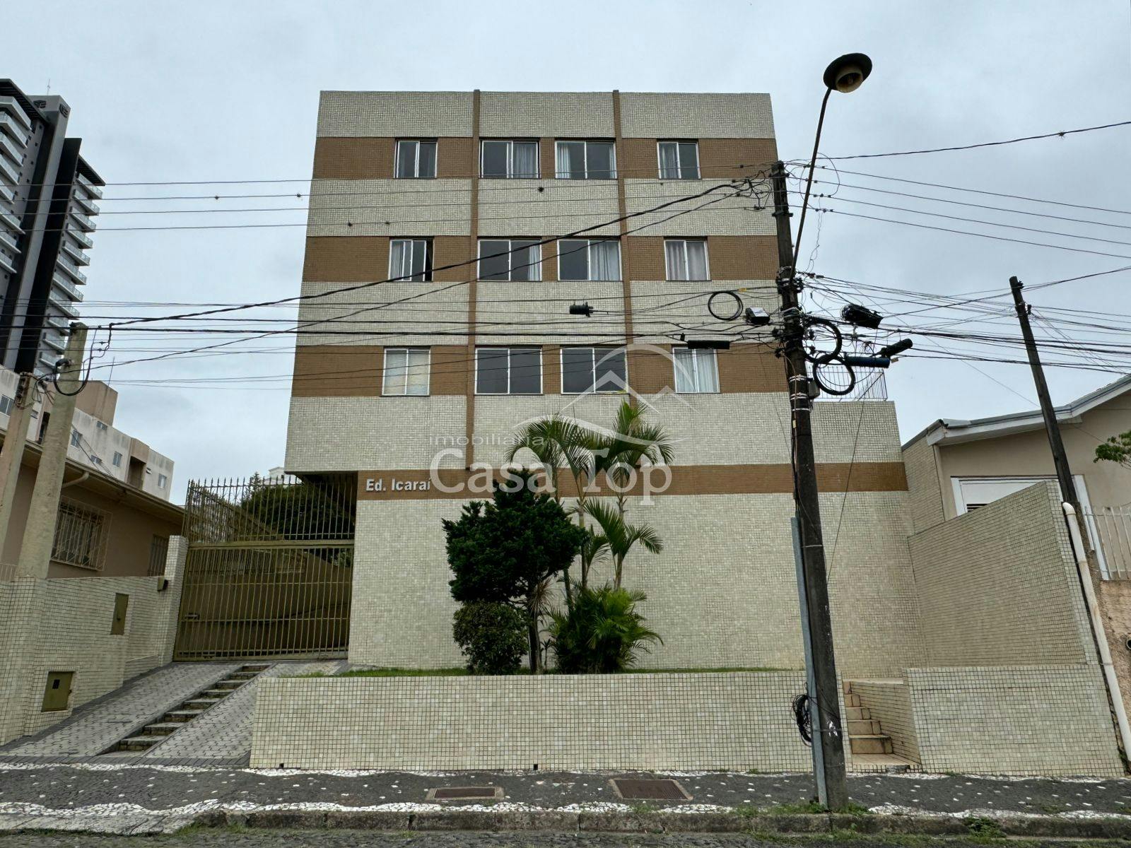 Apartamento semimobiliado à venda Edifício Icaraí - Órfãs